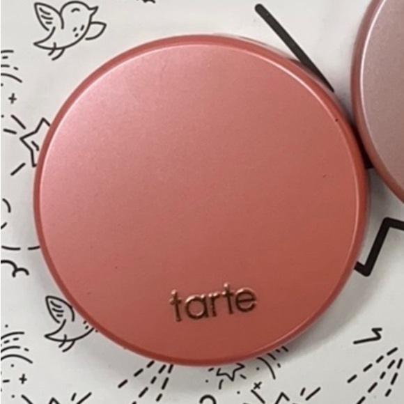 Tarte Amazonian Clay 12-Hour Blush in Quirky - Picture 4 of 6